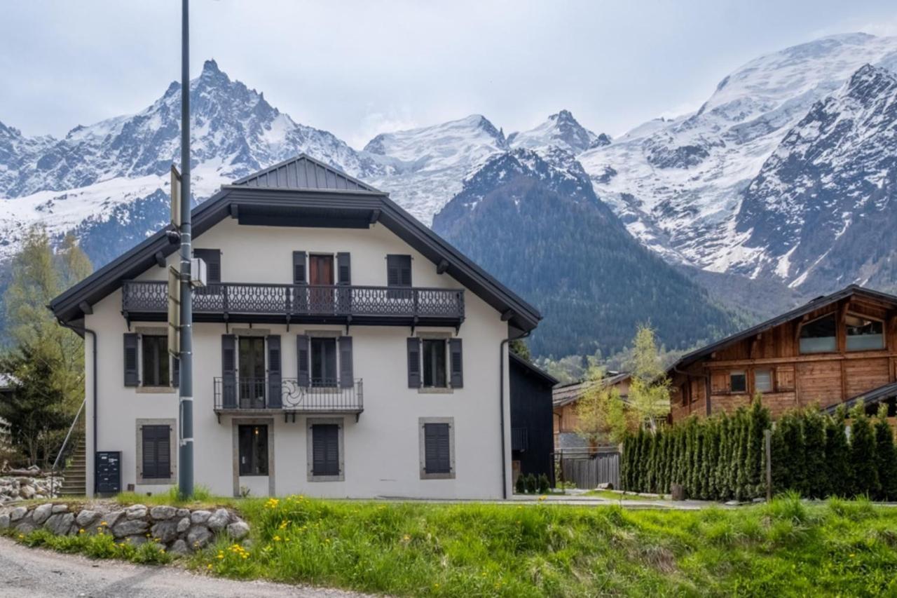 Newly Renovated Apartment With Mont Blanc View Chamonix Exterior photo